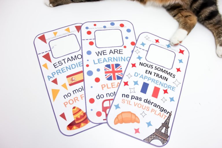 Cuelga puertas Estamos aprendiendo / Door hanger We are learning